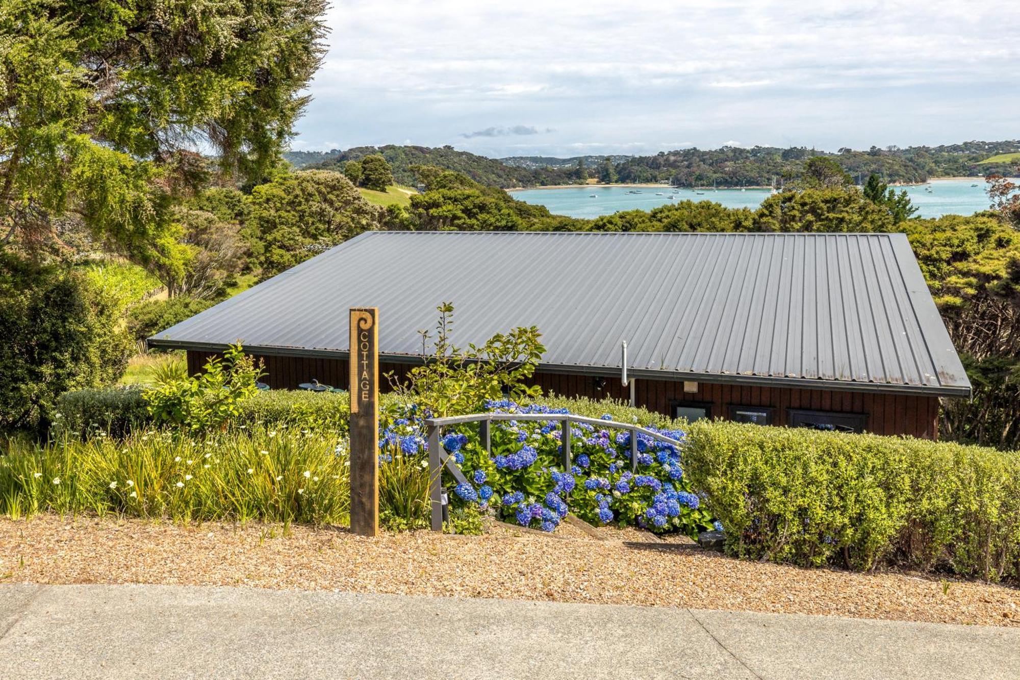 The Cottage At Te Whau Retreat - Stay Waiheke Te Whau Bay Extérieur photo